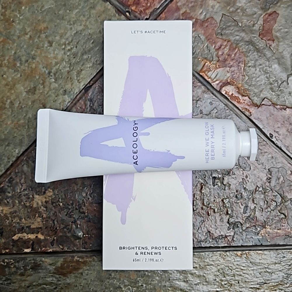 Aceology HERE WE GLOW BERRY MASK 2.19 Oz NEW